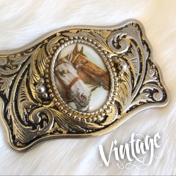 horse head belt buckle
